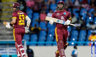  অ্যান্টিগায় লুইস ঝড়ে উড়ে গেলো ইংল্যান্ড   