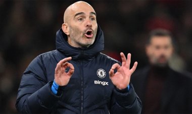  মার্টিনেজ লাল কার্ড দেখার যোগ্য, দাবি চেলসির