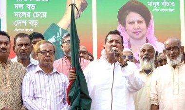  মিজানুর রহমান মিনু দেশে ফিরিয়ে তারেক রহমানকে মুক্ত রাজনীতি চর্চার সুযোগ দিতে হবে