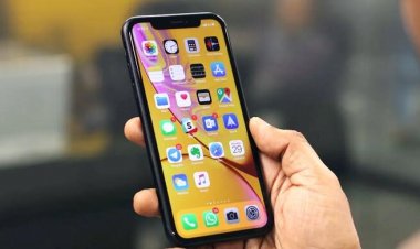  পাওয়ার বাটন কাজ না করলে আইফোন বন্ধ করবেন যেভাবে