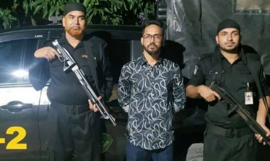  অফিসে ঢুকে অস্ত্রের মুখে ১৭ লাখ টাকা লুট, দাউদ খান গ্রেফতার
