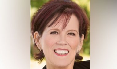 মারা গেছেন জিম ক্যারির বোন রিটা ক্যারি