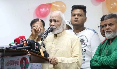 ২ মার্চকে ‘জাতীয় পতাকা দিবস’ হিসেবে স্বীকৃতির দাবি মঈন খানের