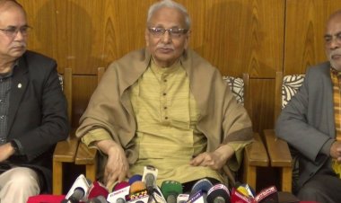 দেশ নির্বাচনের ট্রেনে উঠে গেছে: ড. বদিউল আলম