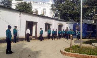  মামুন-জিয়াসহ সাতজনকে ট্রাইব্যুনালে হাজির করা হয়েছে