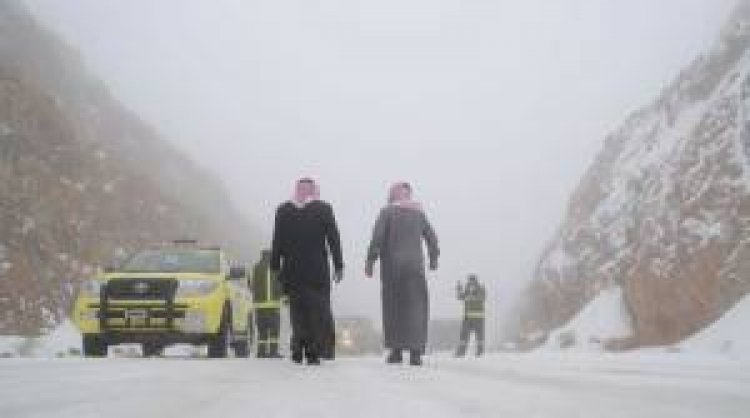 শৈত্যপ্রবাহে জমে বরফচ্ছাদিত হওয়ার পথে সৌদি