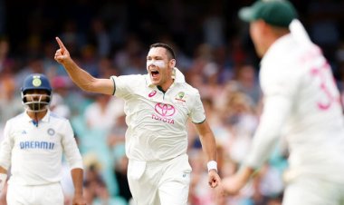 আদিম যুগের ব্যাটিং করে ভারত অলআউট ১৮৫ রানে