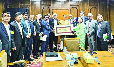 গভর্নরের সঙ্গে বৈঠক,ব্যবসা গোটাতে চান উদ্যোক্তারা