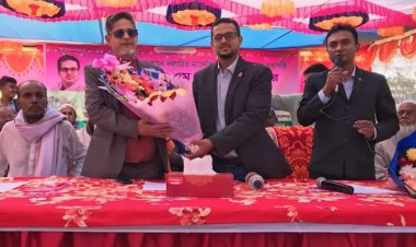 সাফা মাধ্যমিক বিদ্যালয়ের এডহক কমিটির সভাপতি এইচ এম আল আমিন কে সংবর্ধনা