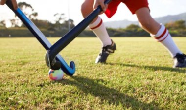 পিছিয়ে গেল মেয়েদের হকি