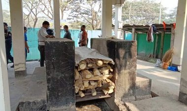 দু’বছর হিমাগারে পড়ে থাকা দুই ভারতীয়র মরদেহ অবশেষে সৎকার