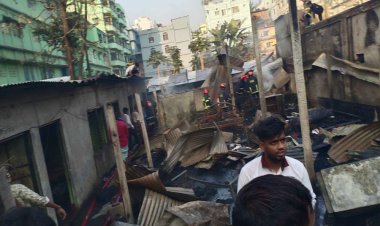 চট্টগ্রামে বসতবাড়িতে আগুন, প্রাণ গেল ২ জনের