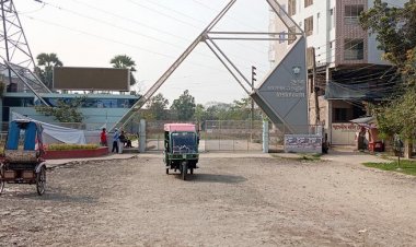  নির্দেশনার পরও হলে অবস্থান করছেন অধিকাংশ কুয়েট শিক্ষার্থী