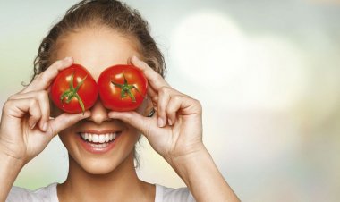 রূপচর্চায় টমেটো