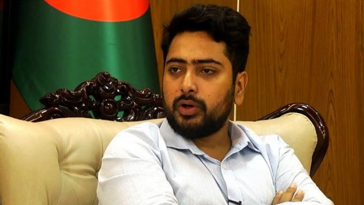 কবে আসছে নতুন দল? ছাত্র উপদেষ্টারা থাকছেন দলে না কি সরকারে? যা বলছেন নাহিদ