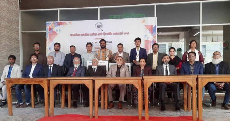 কোনো রাজনৈতিক দলের পক্ষে বা বিপক্ষে দাঁড়াতে চাই না, নিরপেক্ষ থাকতে চাই: সিইসি