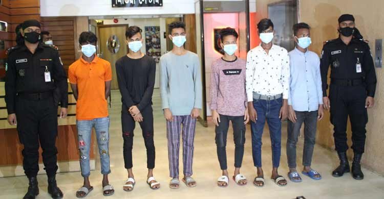 আরও ভয়ংকর রূপে ‘কিশোর গ্যাং’