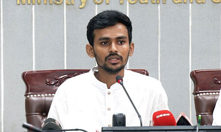 ছাত্র-জনতার নেতৃত্বেই ফ্যাসিস্টদের পতন ঘটেছে : আসিফ মাহমুদ