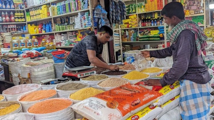 রোজা উপলক্ষ্যে সরকার বহুমুখী পদক্ষেপ নিলেও সুফল পাচ্ছে না ভোক্তা