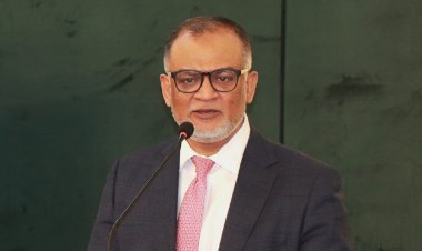 বুধবার থেকে সারা দেশে টিসিবির পণ্য বিক্রি শুরু : বাণিজ্য উপদেষ্টা