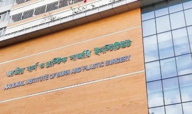  নারায়ণগঞ্জে গ্যাস বিস্ফোরণে নারী-শিশুসহ দগ্ধ ৮   