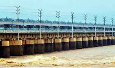 ফরাক্কা বাঁধ পরিদর্শনে গেলেন বাংলাদেশের প্রতিনিধিদল