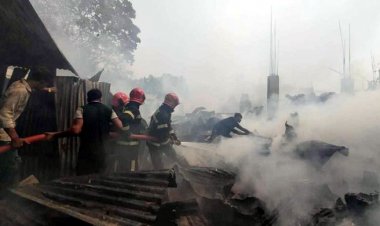 ভাষানটেক বস্তির আগুন নিয়ন্ত্রণে