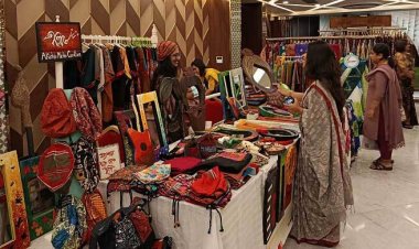 ধানমন্ডিতে চলছে নারী উদ্যোক্তাদের তৈরি পণ্য প্রদর্শনী