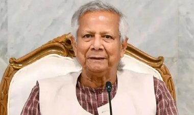 পুলিশ কর্মকর্তাদের সঙ্গে প্রধান উপদেষ্টার জরুরি বৈঠক শুরু