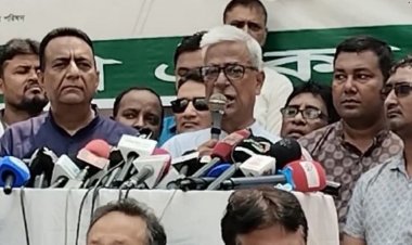 জাতীয় পার্টি জাতীয় বেইমান: ফারুক