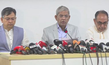 সংবাদ সম্মেলনে মির্জা ফখরুল নির্বাচিত সরকারের পক্ষেই গ্রহণযোগ্য সংস্কার সম্ভব