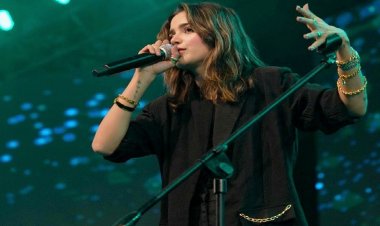 ঢাকায় মঞ্চ মাতাবেন পাকিস্তানি গায়িকা আইমা বেগ