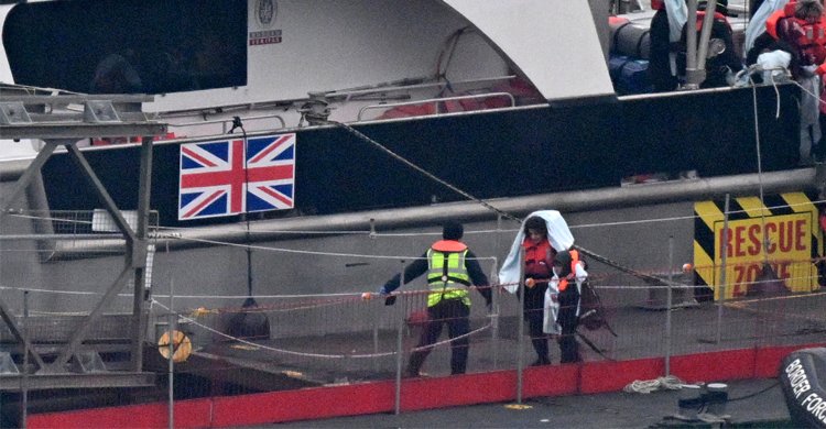 যুক্তরাজ্যে আশ্রয় আবেদন, অতীত রেকর্ড ভঙ্গ করলো ২০২৪