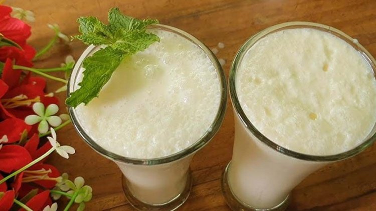 ইফতারে ঝটপট বানিয়ে নিন লাচ্ছি