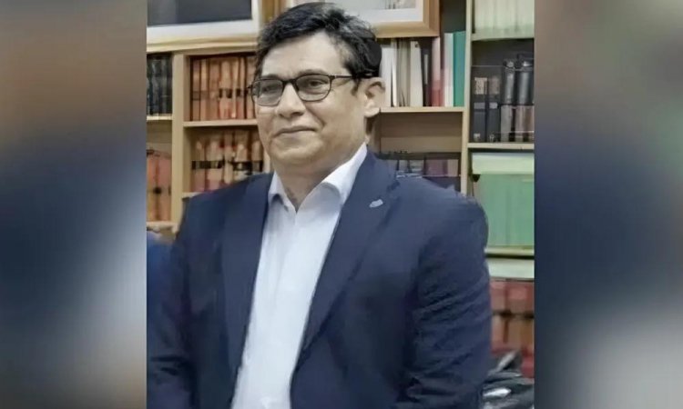 পদত্যাগপত্র জমা দিয়েছেন সিনিয়র জেলা জজ বিকাশ কুমার সাহা