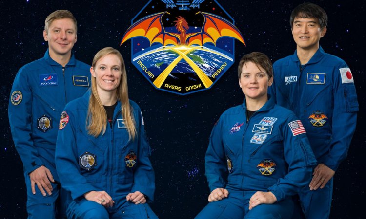 অবশেষে আটকে পড়া মহাকাশচারীদের ফেরাতে রওনা দিল মহাকাশযান