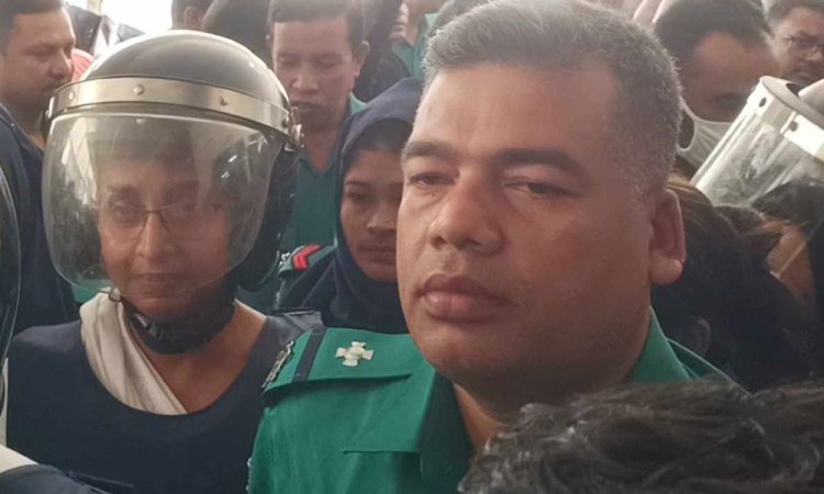 রিমান্ড দেয় দিক, কিছু বলবি না : আইনজীবীকে দীপু মনি