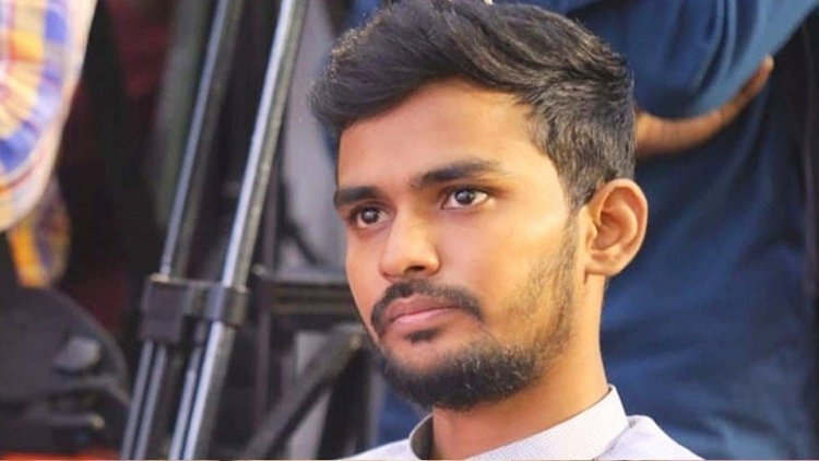 আ.লীগকে ফেরানোর পরিকল্পনা বিপজ্জনক: আসিফ মাহমুদ