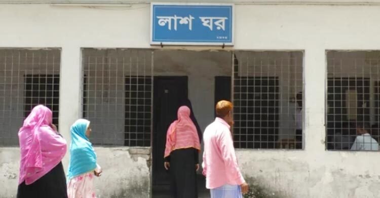  ময়মনসিংহে ট্রাক-অটোরিকশা সংঘর্ষ, দুই বোনসহ নিহত ৪