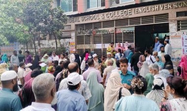  ভিন্ন পরিবেশে শুরু এসএসসি পরীক্ষা, আশাবাদী অভিভাবকরা