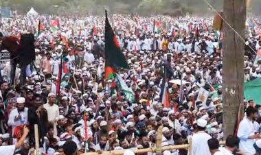 মার্চ ফর গাজা : সকালেই সোহরাওয়ার্দী উদ্যানে মানুষের ঢল