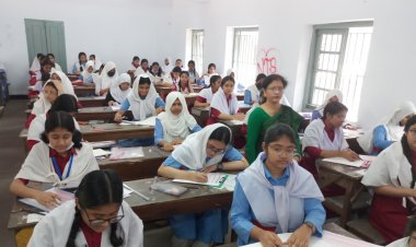 এসএসসি- ঝালকাঠিতে ১২ পরীক্ষার্থী বহিষ্কার, ১৩ পর্যবেক্ষককে অব্যাহতি