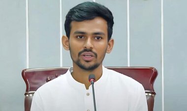  উপদেষ্টা আসিফের বাবার ঠিকাদারি লাইসেন্স বাতিল, চাইলেন ক্ষমা