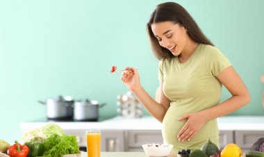  জন্মের আগেই যত্ন, মায়ের পাতে থাকুক পুষ্টিকর ৫ খাবার