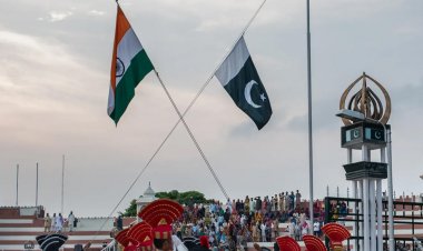 কাশ্মীর বিরোধ ‘সম্পূর্ণ যুদ্ধে’ রূপ নেওয়ার আশঙ্কা-পাকিস্তানের সতর্কতা