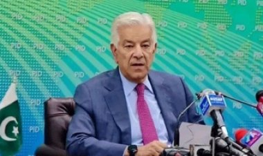 বাংলাদেশের সঙ্গে শক্তিশালী সম্পর্ক চায় পাকিস্তান: আসিফ