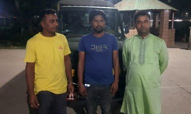 নাটোর ট্রাক থেকে চাঁদা তোলার সময় বিএনপি নেতাসহ গ্রেপ্তার ৩