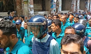 নতুন মামলায় গ্রেপ্তার সাবেক মেয়র আতিকসহ ৬ জন