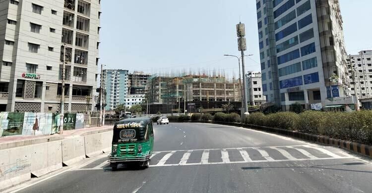  ফাঁকা ঢাকায় বায়ুর মানের উন্নতি, দূষণের শীর্ষে কাঠমান্ডু