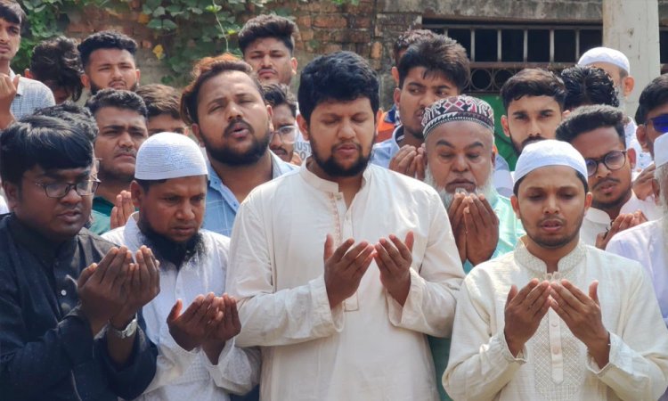 সরকার গণঅভ্যুত্থানে শহীদদের বিচার কাজ শেষ করবে :  তথ্য উপদেষ্টা